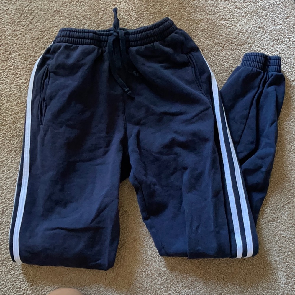 Brandy Melville sweats